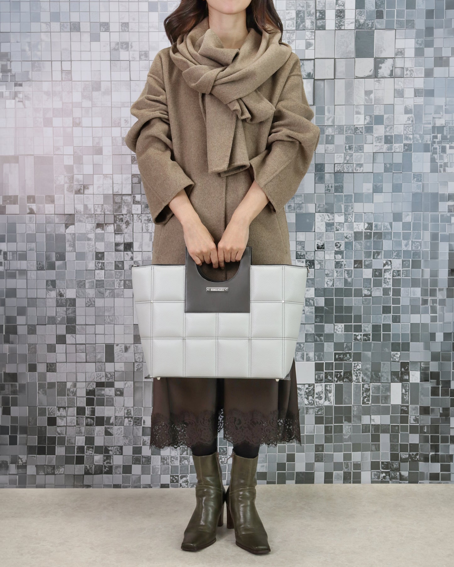 牛革アートトートバッグ