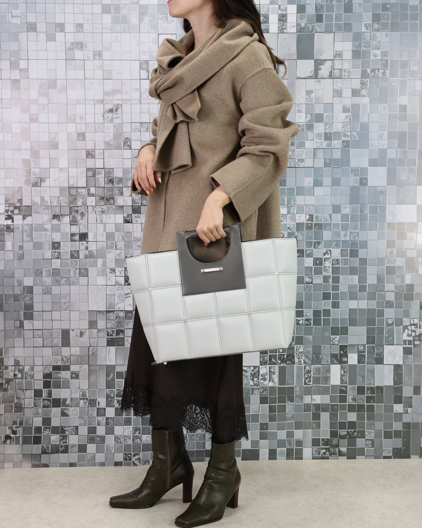 牛革アートトートバッグ