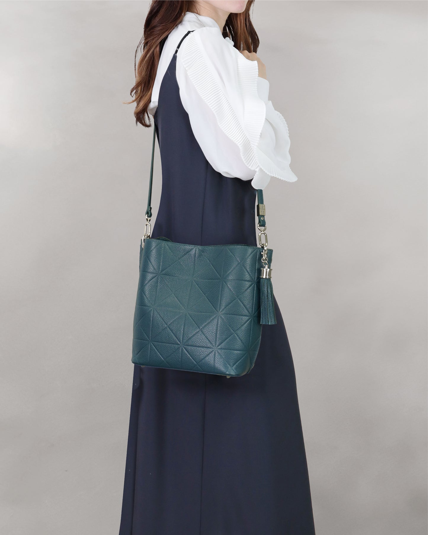 Synchro embossed cowhide bag