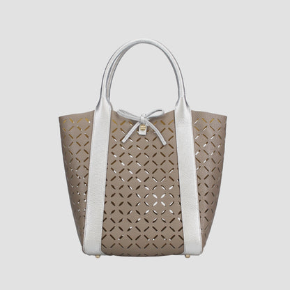 牛革カットワークトートバッグ